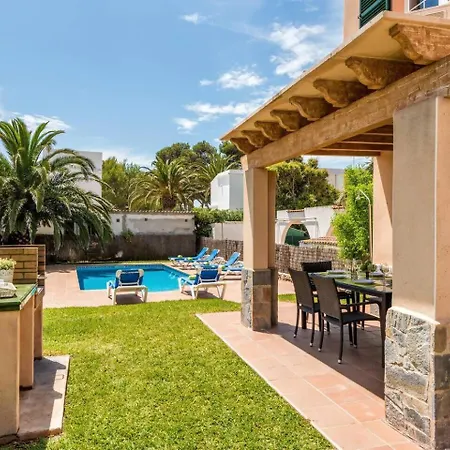 Laurax Son Carrio (Menorca)